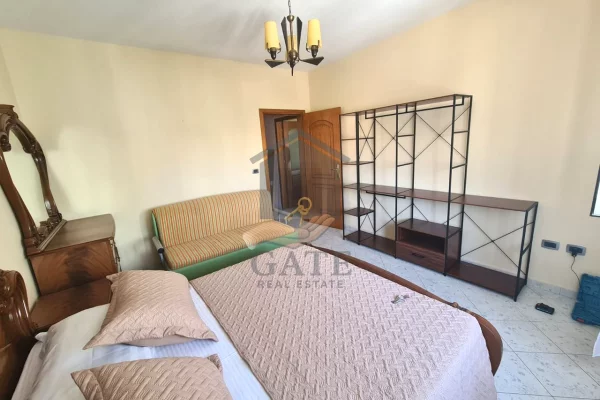 Appartamento in vendita a Durazzo 2+1, Arredato