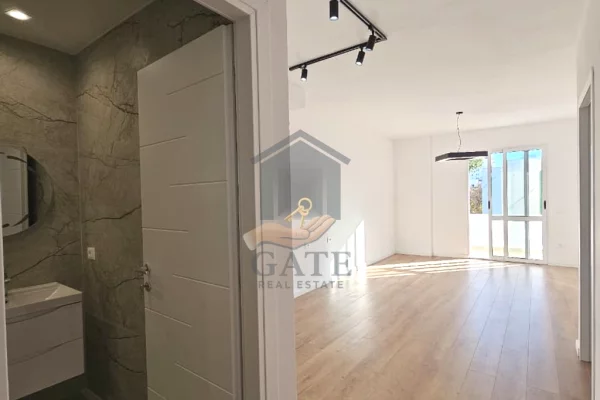 Casa in vendita 2+1 a Durazzo - 116,000 Euro