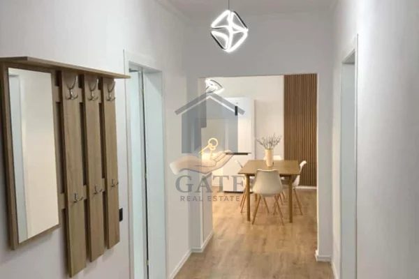 Shtepi me qera Apartament ne Durres, 2+1, Mobilimi E mobiluar, Pagesa 600  Euro.