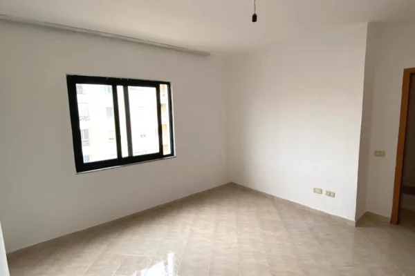 Appartamento in vendita a Durazzo 2+1, Arredato