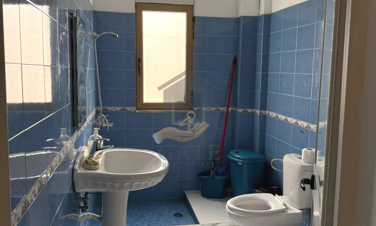 Shtepi me qera Apartament ne Durres, 1+1, Mobilimi E mobiluar, Pagesa 350  Euro.