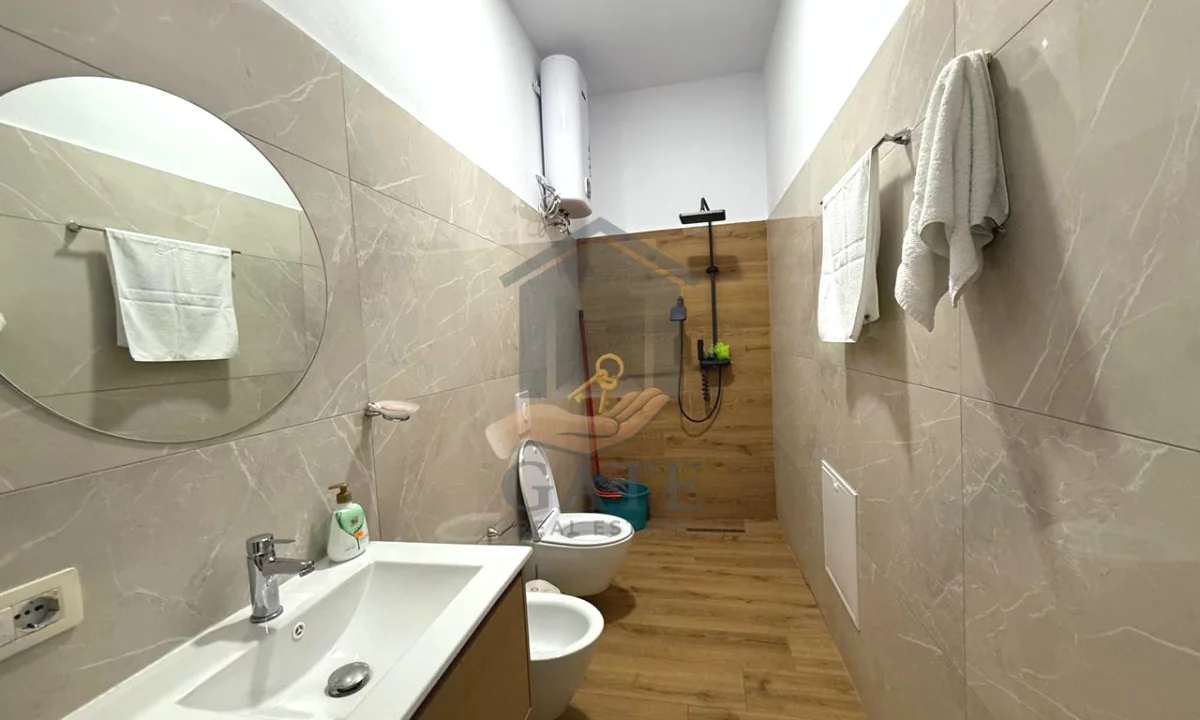 Shtepi ne shitje Apartament ne Durres, 1+1, Mobilimi E mobiluar, Pagesa 87,000  Euro.