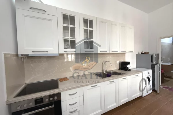 Shtepi ne shitje Apartament ne Durres, 1+1, Mobilimi E mobiluar, Pagesa 87,000  Euro.