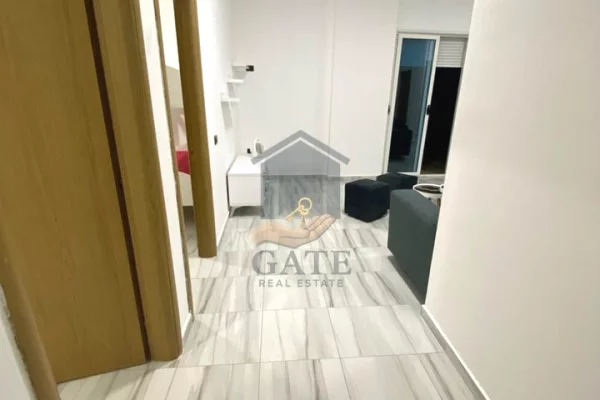 Shtepi ne shitje Apartament ne Durres, 2+1, Mobilimi E mobiluar, Pagesa 105,000  Euro.