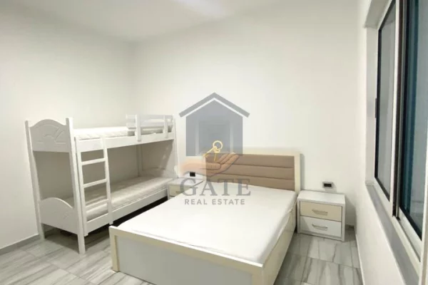 Shtepi ne shitje Apartament ne Durres, 2+1, Mobilimi E mobiluar, Pagesa 105,000  Euro.