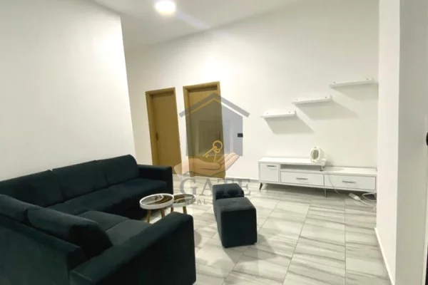 Shtepi ne shitje Apartament ne Durres, 2+1, Mobilimi E mobiluar, Pagesa 105,000  Euro.