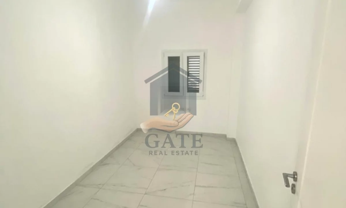 Shtepi me qera Shtepi Private ne Durres, 2+1, Mobilimi E mobiluar, Pagesa 250  Euro.