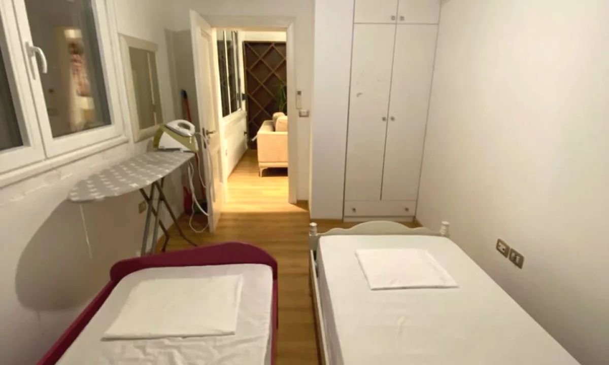 Appartamento in vendita a Durazzo 2+1, Arredato