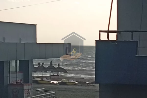 Shtepi ne shitje Apartament ne Durres, 2+1, Mobilimi E mobiluar, Pagesa 130,000  Euro.