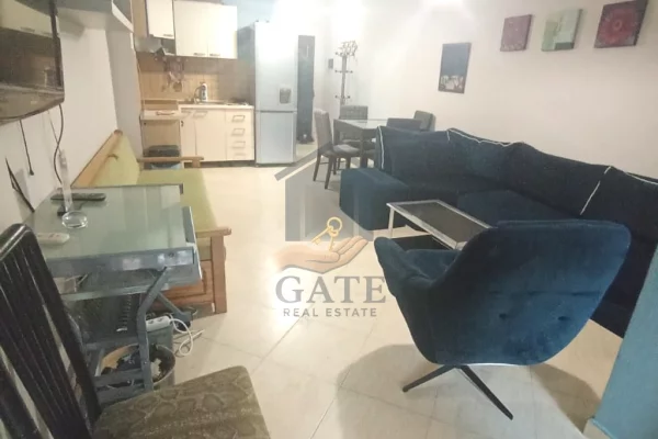 Shtepi ne shitje Apartament ne Durres, 2+1, Mobilimi E mobiluar, Pagesa 130,000  Euro.