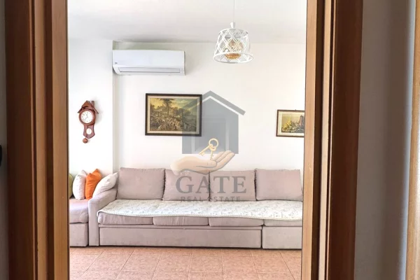 Shtepi ne shitje Apartament ne Durres, 1+1, Mobilimi E mobiluar, Pagesa 105,000  Euro.