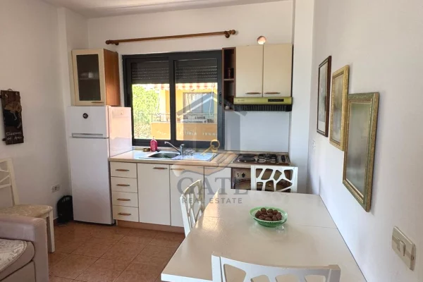 Shtepi ne shitje Apartament ne Durres, 1+1, Mobilimi E mobiluar, Pagesa 105,000  Euro.