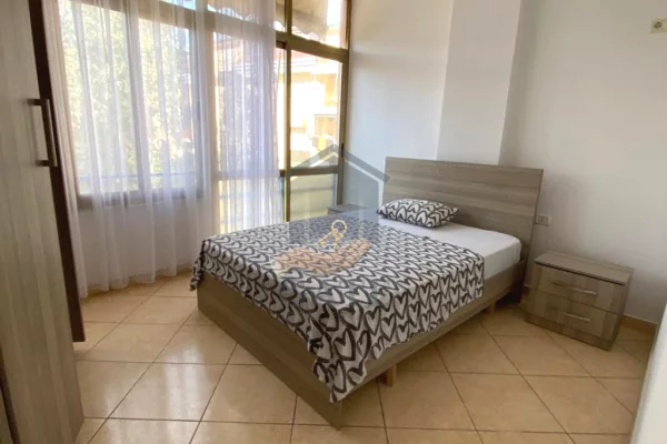 Shtepi me qera Apartament ne Durres, 1+1, Mobilimi E mobiluar, Pagesa 200  Euro.