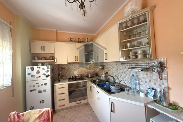 Shtepi ne shitje 2+1 ne Durres - 200,000 Euro