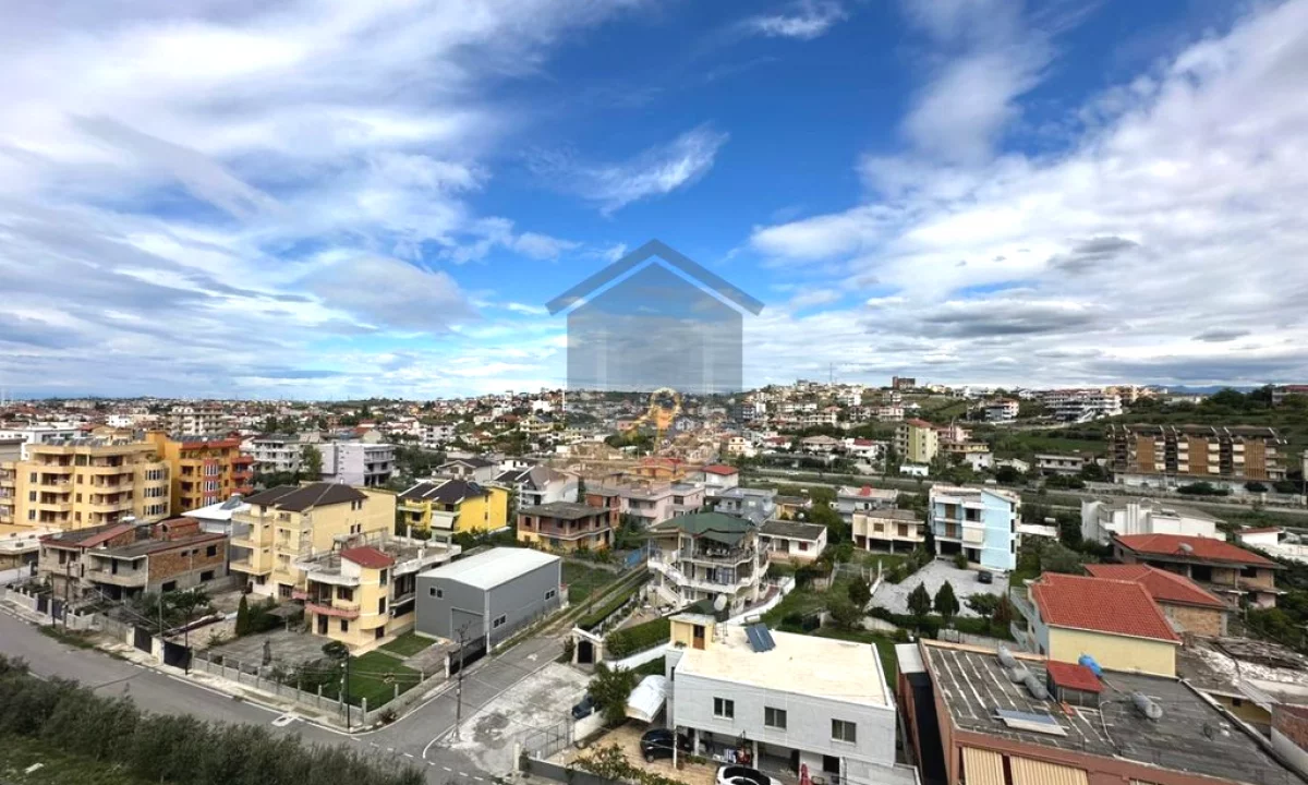 Appartamento in vendita a Durazzo 1+1, Arredato