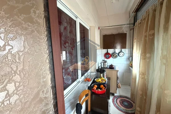 Appartamento in vendita a Durazzo 1+1, Arredato