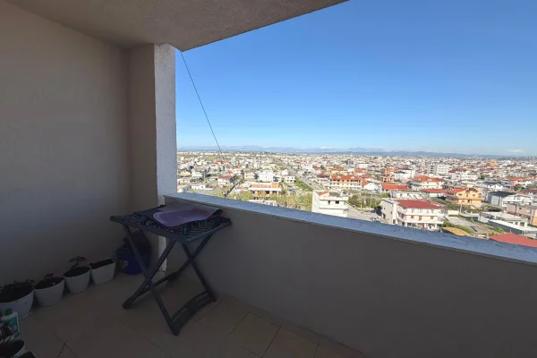 Shtepi me qera Apartament ne Durres, 1+1, Mobilimi E mobiluar, Pagesa 30,000  Leke.