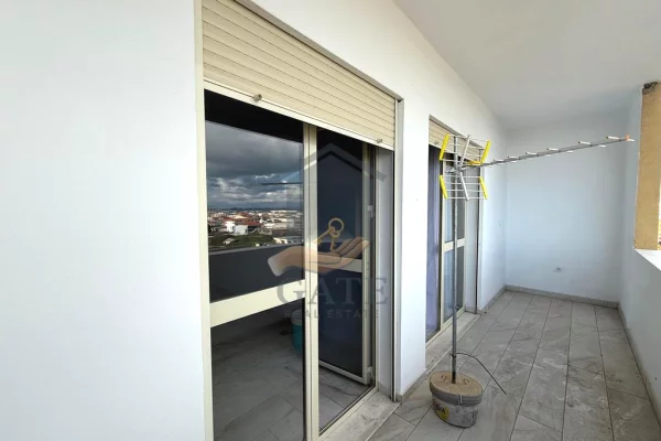 Shtepi me qera Apartament ne Durres, 2+1, Mobilimi E mobiluar, Pagesa 400  Euro.