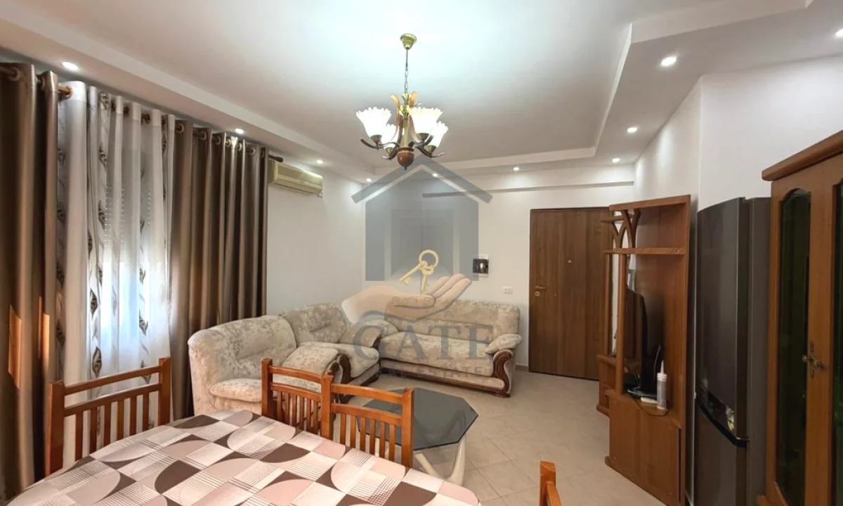 Shtepi me qera Apartament ne Durres, 2+1, Mobilimi E mobiluar, Pagesa 420  Euro.