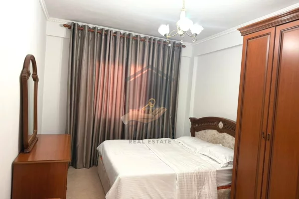 Shtepi me qera Apartament ne Durres, 2+1, Mobilimi E mobiluar, Pagesa 420  Euro.