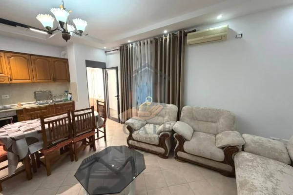 Shtepi me qera Apartament ne Durres, 2+1, Mobilimi E mobiluar, Pagesa 420  Euro.