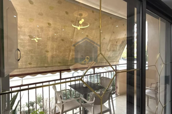 Shtepi ne shitje Apartament ne Durres, 2+1, Mobilimi E mobiluar, Pagesa 180,000  Euro.