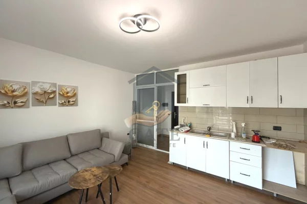 Shtepi ne shitje Apartament ne Durres, 1+1, Mobilimi E mobiluar, Pagesa 99,000  Euro.