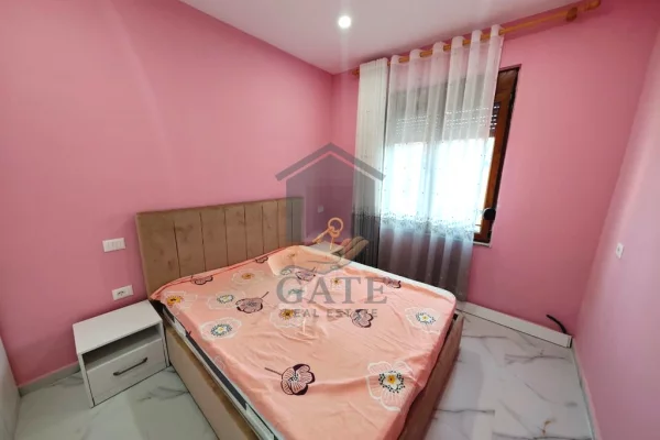 Shtepi ne shitje Apartament ne Durres, 1+1, Mobilimi E mobiluar, Pagesa 88,000  Euro.