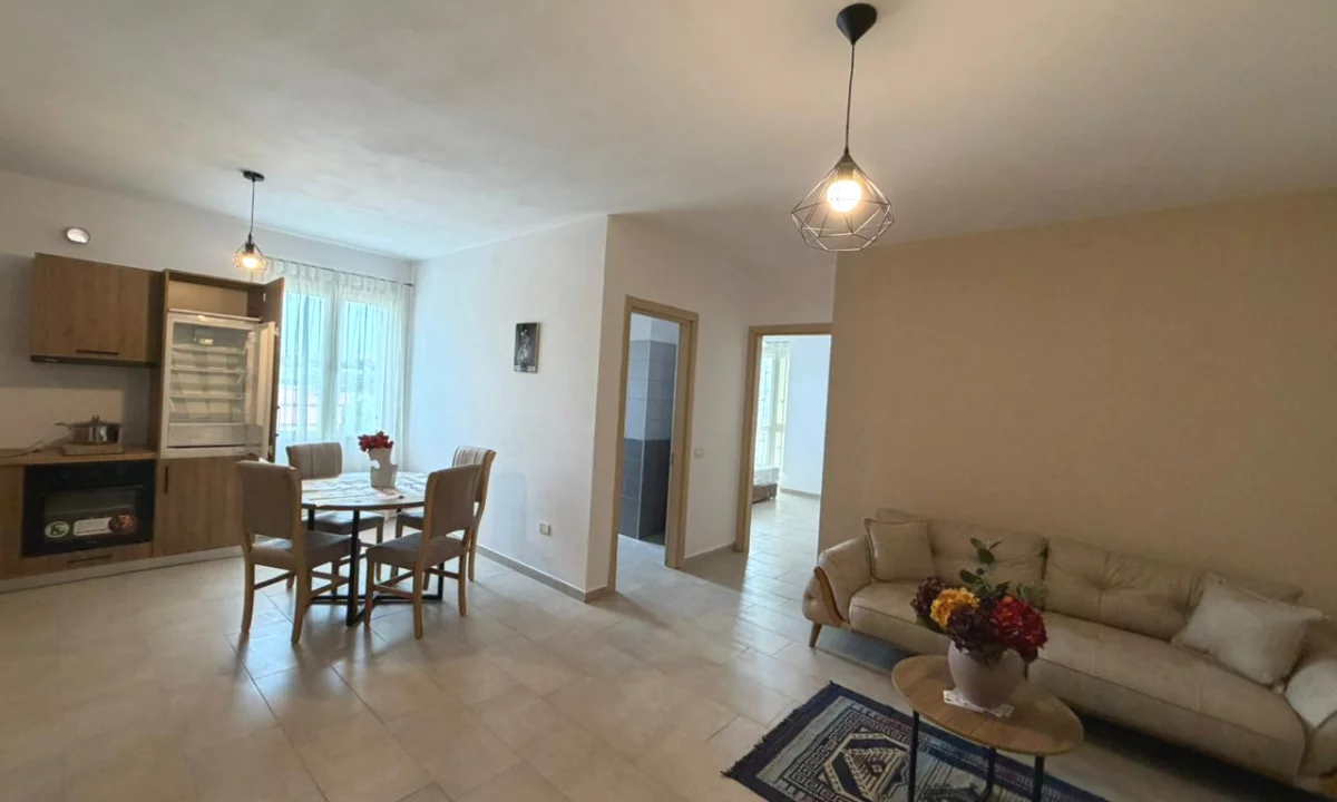 Shtepi me qera Apartament ne Durres, 1+1, Mobilimi E mobiluar, Pagesa 400  Euro.