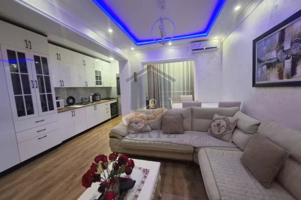 Shtepi ne shitje Apartament ne Durres, 1+1, Mobilimi E mobiluar, Pagesa 120,000  Euro.