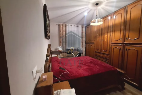Shtepi ne shitje Apartament ne Durres, 1+1, Mobilimi E mobiluar, Pagesa 120,000  Euro.