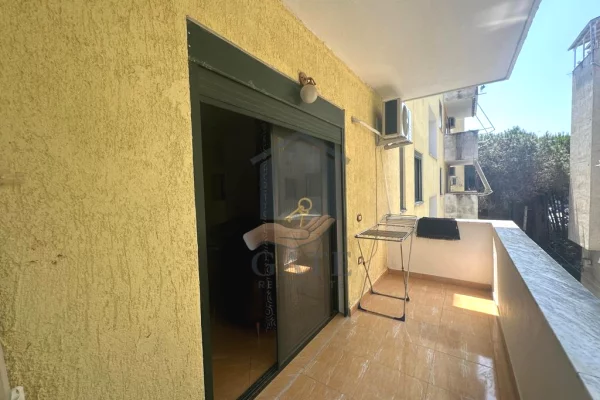 Shtepi ne shitje Apartament ne Durres, 1+1, Mobilimi E mobiluar, Pagesa 95,000  Euro.