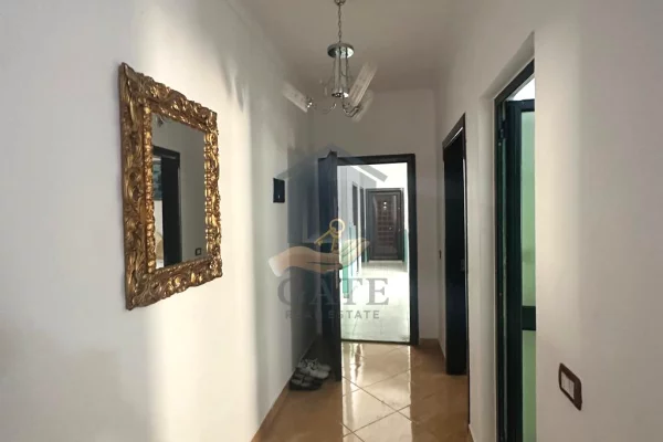 Shtepi ne shitje Apartament ne Durres, 1+1, Mobilimi E mobiluar, Pagesa 95,000  Euro.