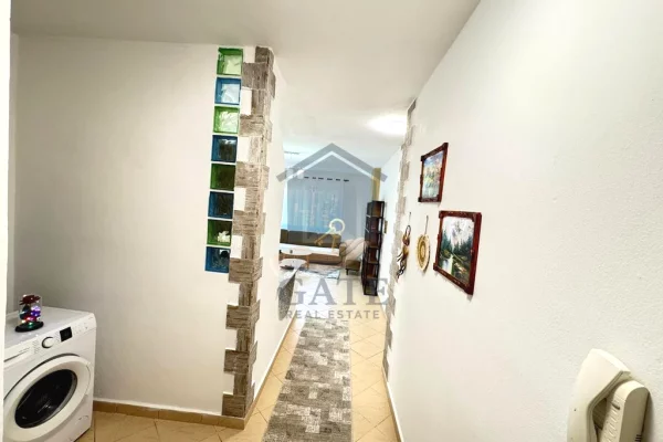 Shtepi ne shitje Apartament ne Durres, 2+1, Mobilimi E mobiluar, Pagesa 117,000  Euro.