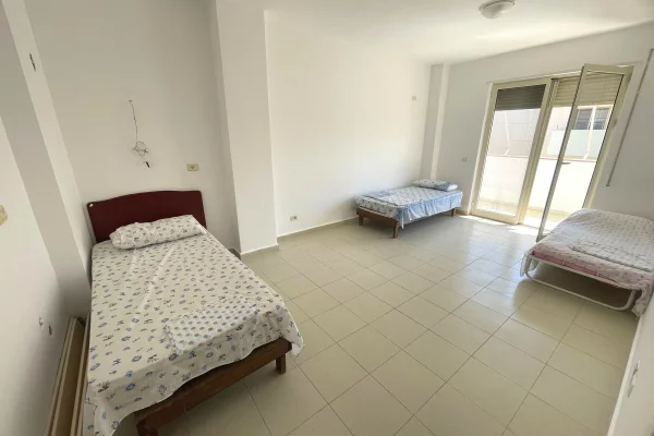 Shitet, Apartament 1+1, Kompleksi Freskia, Golem