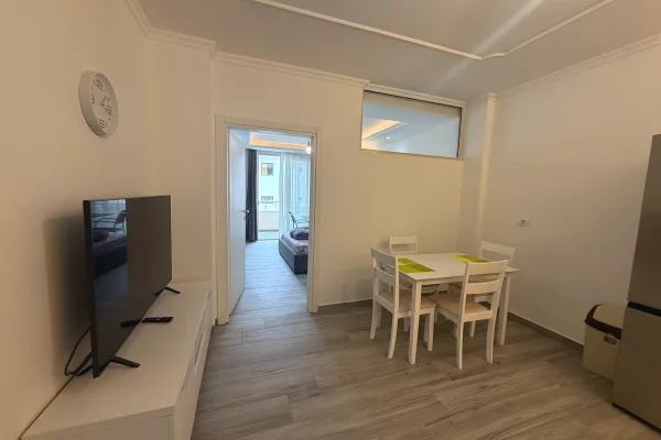 Shtepi me qera Apartament ne Durres, 1+1, Mobilimi E mobiluar, Pagesa 400  Euro.
