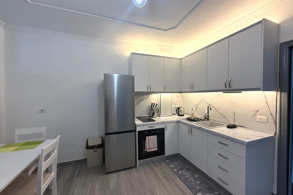 Shtepi me qera 1+1 ne Durres - 400 Euro