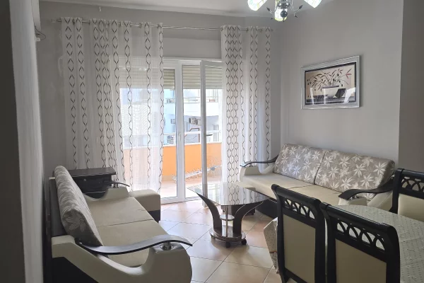 Shtepi me qera Apartament ne Durres, 1+1, Mobilimi E mobiluar, Pagesa 300  Euro.