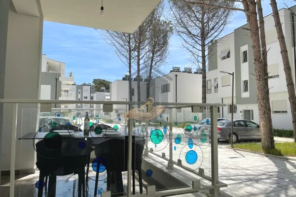 Shtepi ne shitje Apartament ne Durres, 1+1, Mobilimi E mobiluar, Pagesa 172,000  Euro.