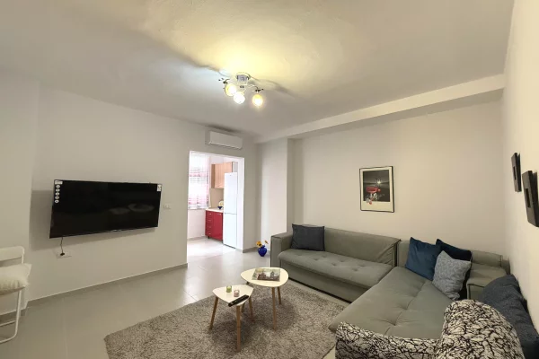 Qira, Apartament 2+1, Tregu Fruta Perime, Durres 