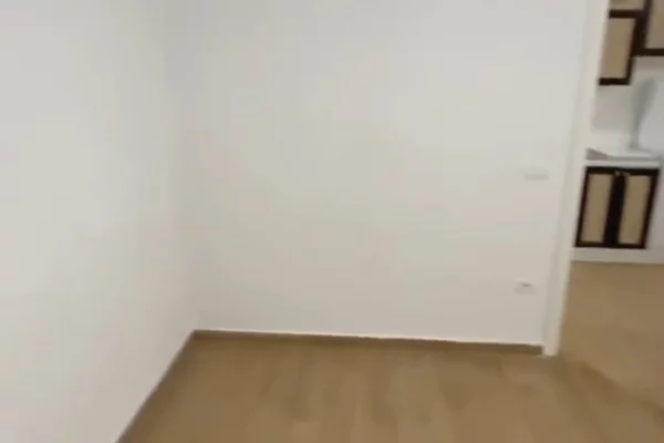 Shtepi ne shitje Apartament ne Durres, 1+1, Mobilimi Pjeserisht e mobiluar, Pagesa 67,000  Euro.