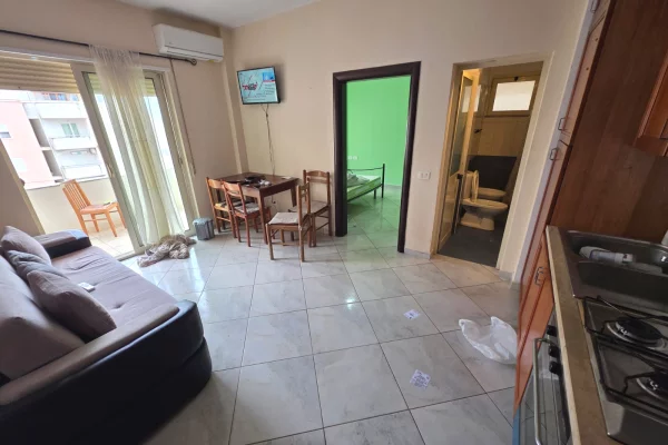 Shtepi ne shitje Apartament ne Durres, 1+1, Mobilimi E mobiluar, Pagesa 73,000  Euro.