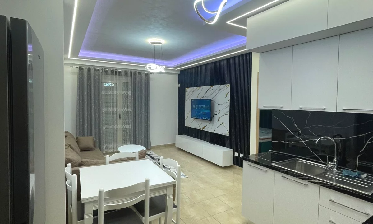 Shtepi me qera Apartament ne Durres, 1+1, Mobilimi E mobiluar, Pagesa 400  Euro.