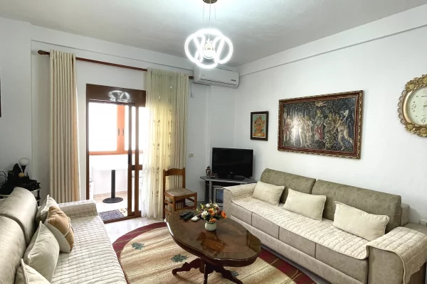 Shitet apartament 1+1,Plazh Iliria, Durres