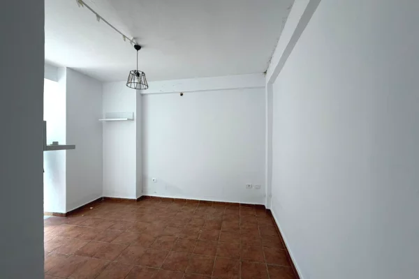 Apartment for sale in Durres Garsoniere, Furnished