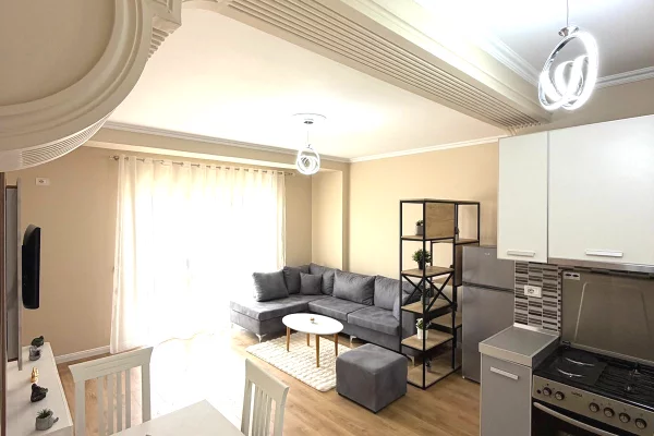 Shtepi ne shitje Apartament ne Durres, 1+1, Mobilimi E mobiluar, Pagesa 98,000  Euro.