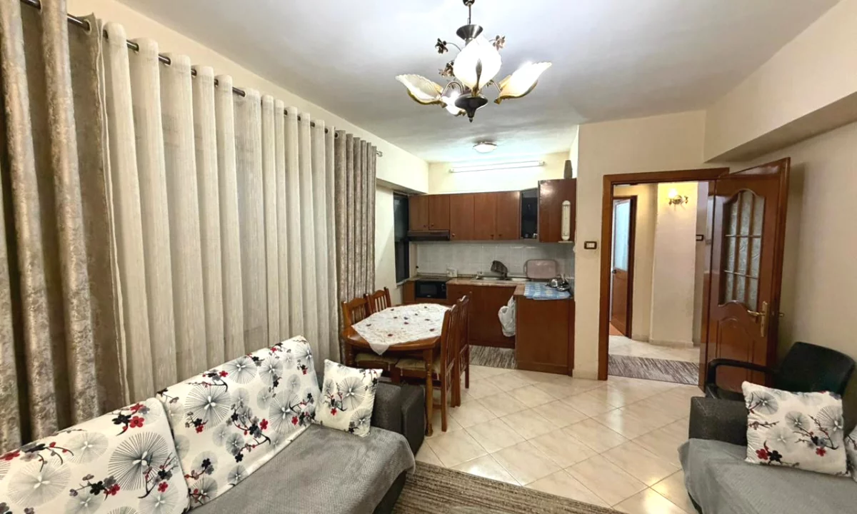 Shtepi ne shitje Apartament ne Durres, 1+1, Mobilimi E mobiluar, Pagesa 6,000,000  Leke.