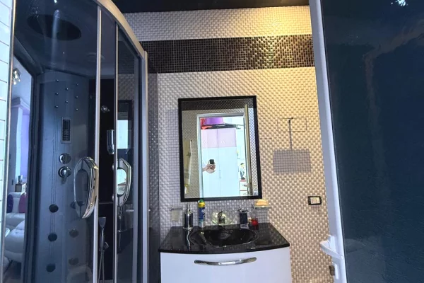Shtepi ne shitje Apartament ne Durres, 1+1, Mobilimi E mobiluar, Pagesa 90,000  Euro.