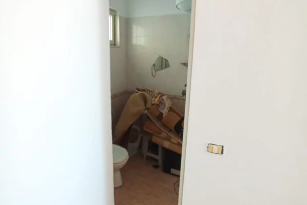 Shtepi me qera Apartament ne Durres, 2+1, Mobilimi E mobiluar, Pagesa 30,000  Leke.