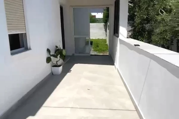 Private house for sale in Durres 3+1, Emty